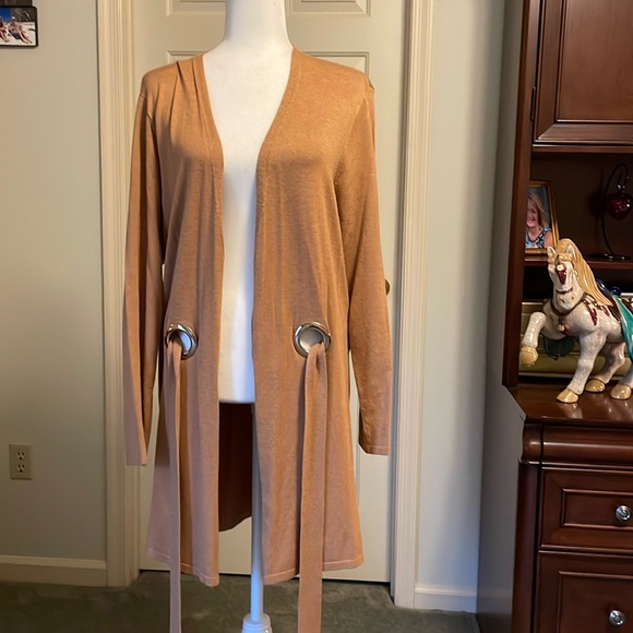 Camel color cardigan with belt - Picture 1 of 6